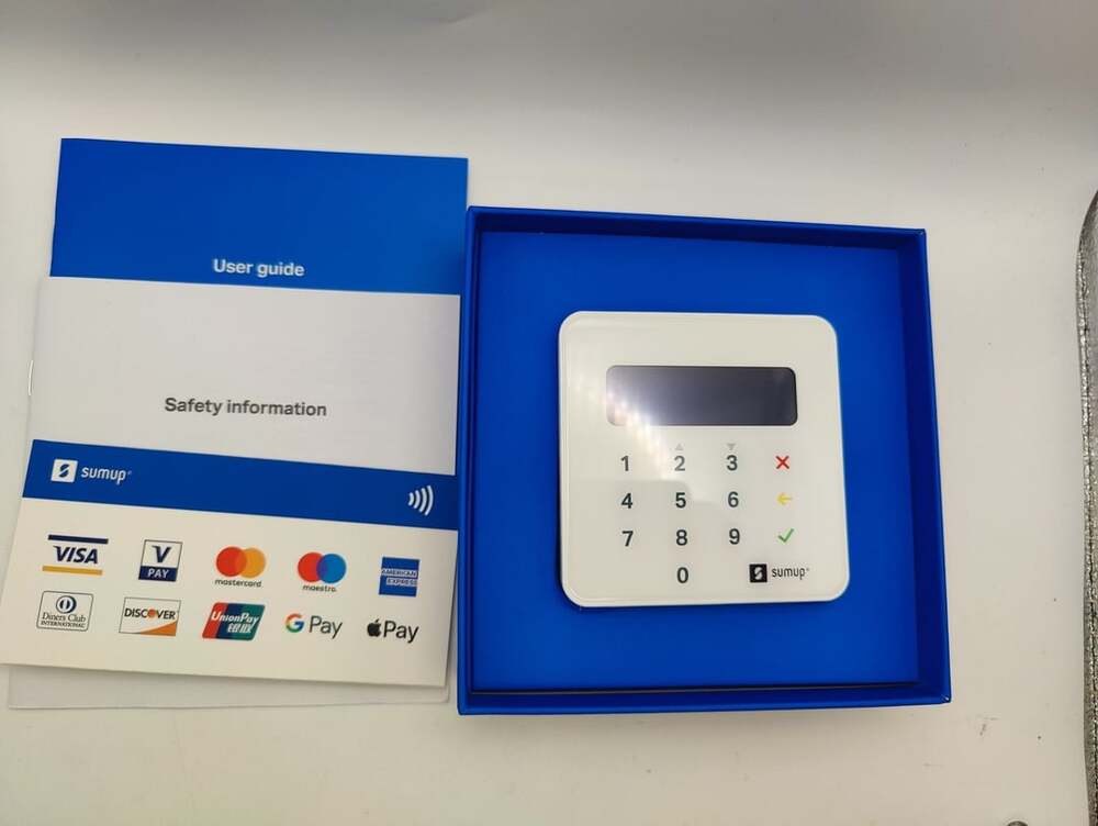 SumUp Air Mobile Credit Card Reader Payment Terminal